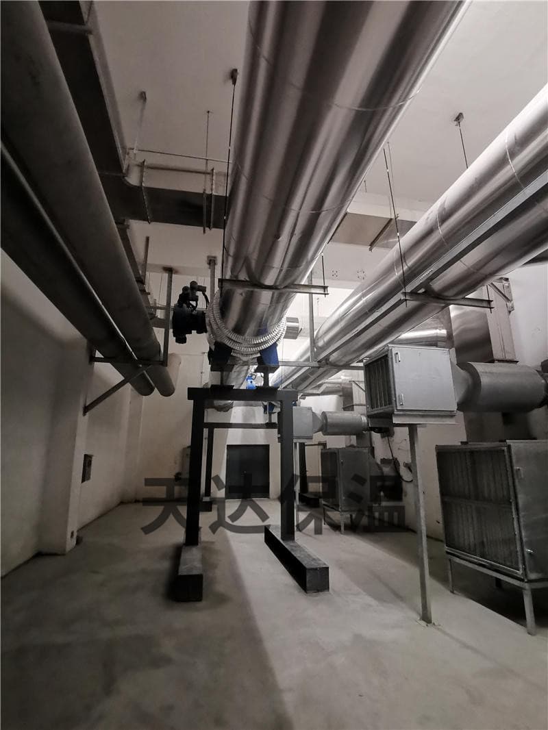 �ܵ�����